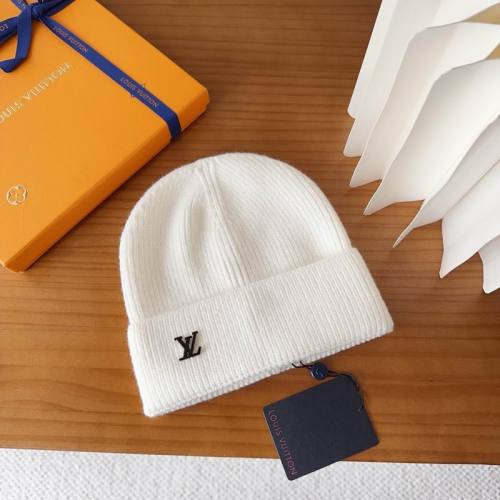 LV Hats AAA-1322