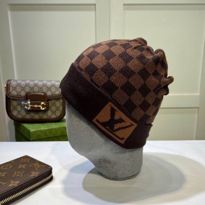 LV Hats AAA-1595