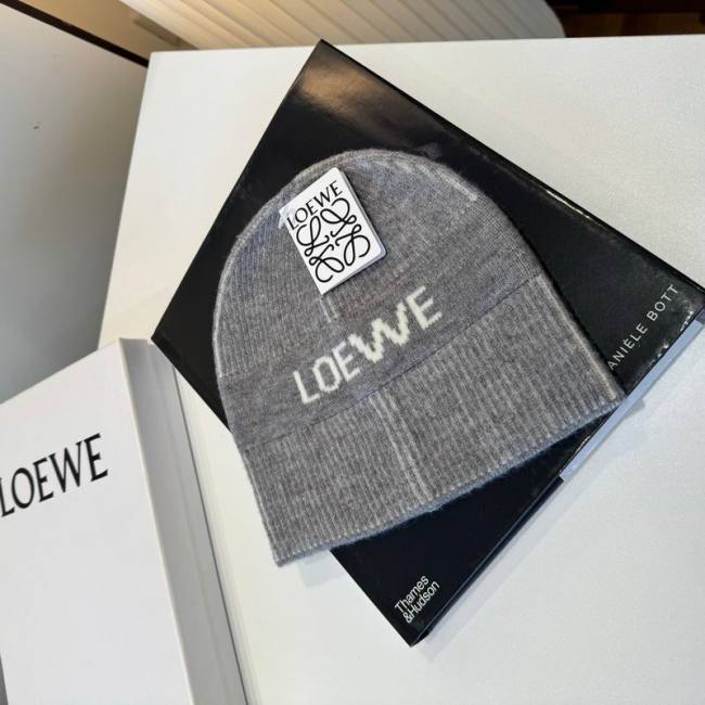 Loewe Hats AAA-422