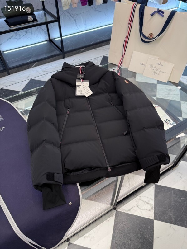 Moncler Down Coat men-2180