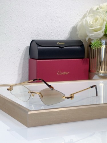 Cartier Sunglasses AAAA-9075