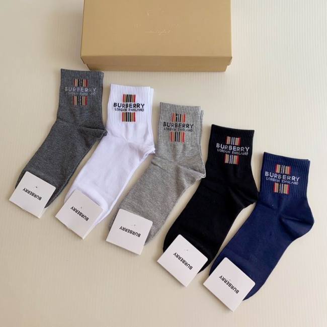 Burberrys Socks-035