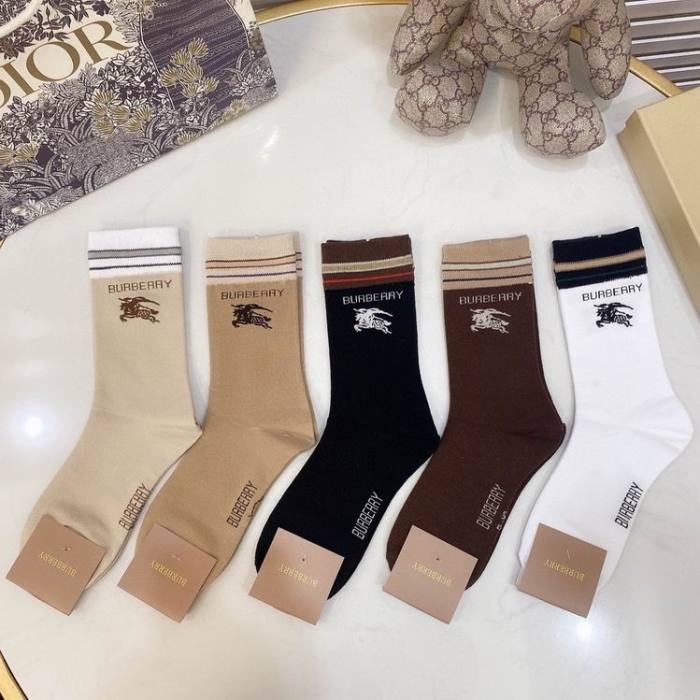 Burberrys Socks-015