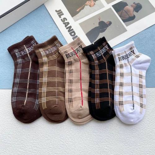 Burberrys Socks-049