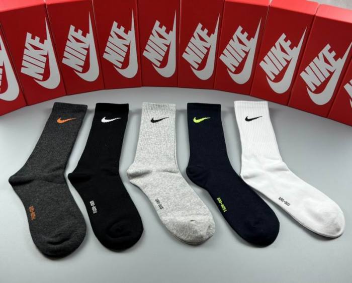 Nike Socks-027