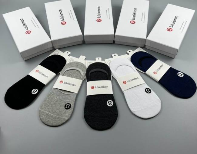 Luluemon Socks-017
