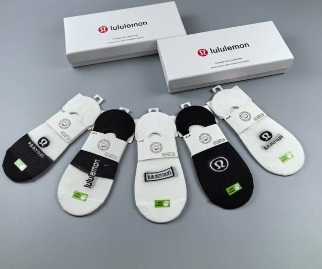 Luluemon Socks-005