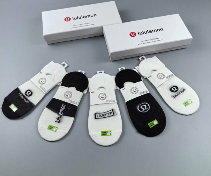 Luluemon Socks-005