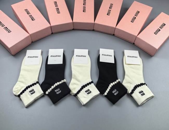 Miumiu Socks-013