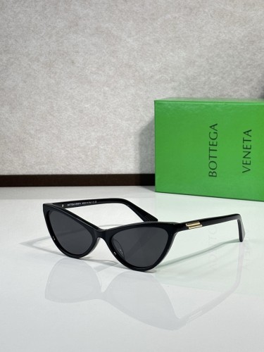 Bottega Veneta Sunglasses AAAA-600