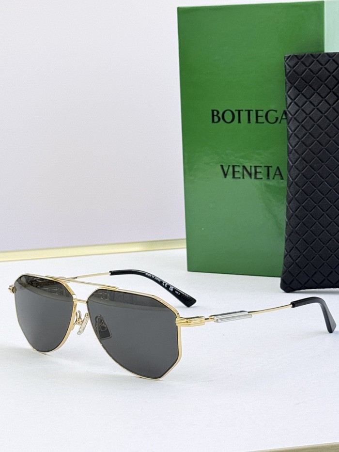 Bottega Veneta Sunglasses AAAA-791