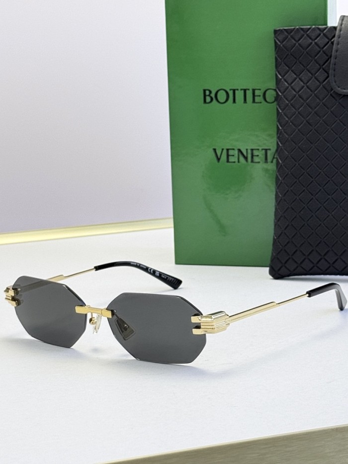 Bottega Veneta Sunglasses AAAA-771