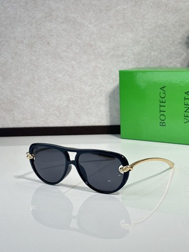 Bottega Veneta Sunglasses AAAA-651
