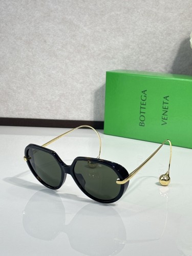 Bottega Veneta Sunglasses AAAA-581