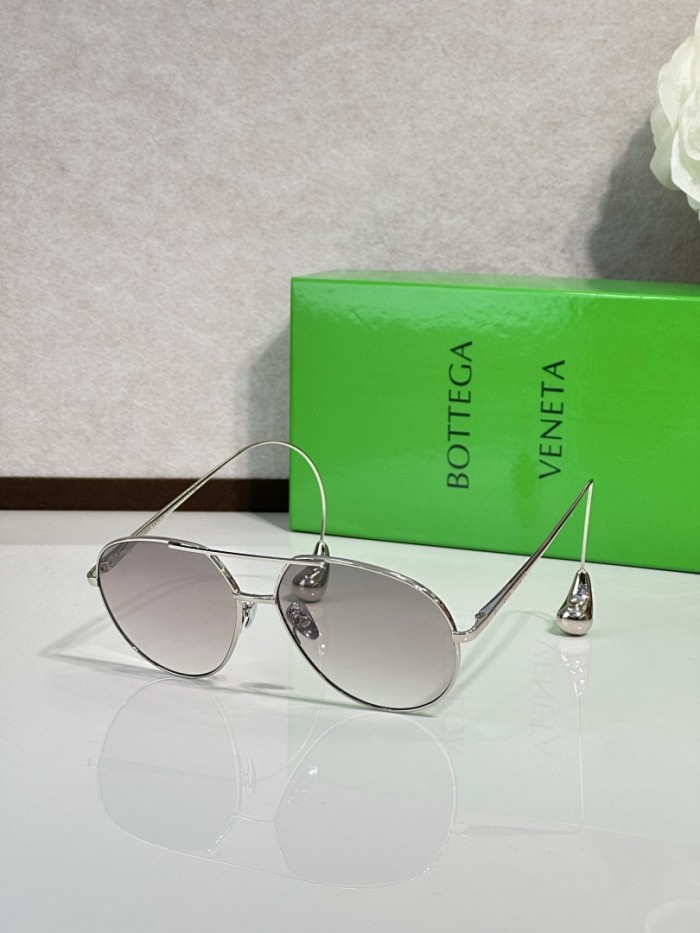 Bottega Veneta Sunglasses AAAA-823