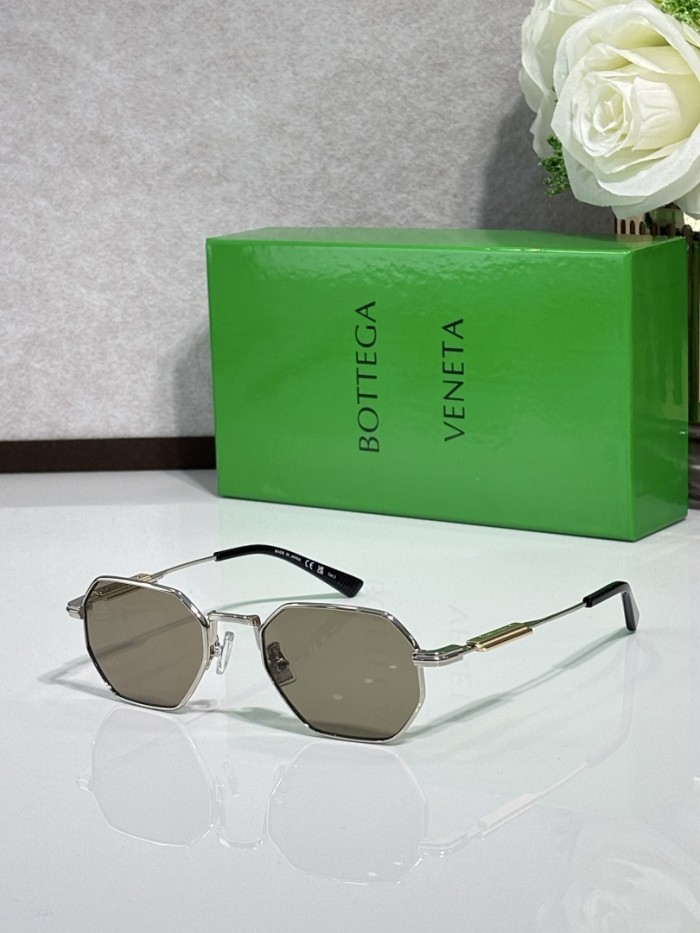Bottega Veneta Sunglasses AAAA-708