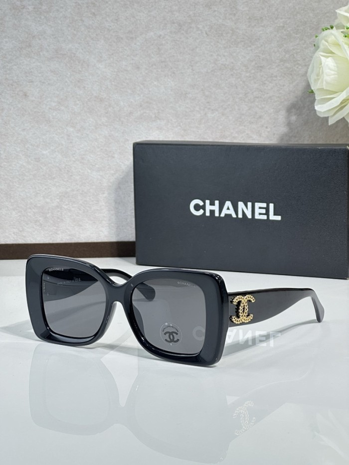 CHNL Sunglasses AAAA-6523