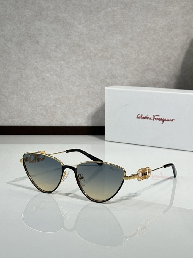 Ferragamo Sunglasses AAAA-1049