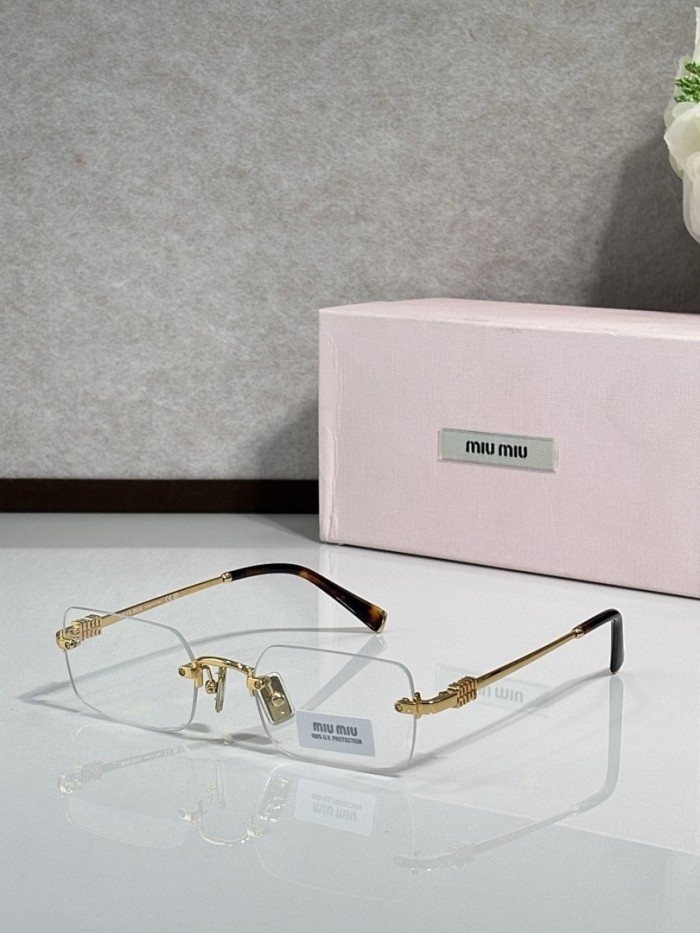 Miu Miu Sunglasses AAAA-3076