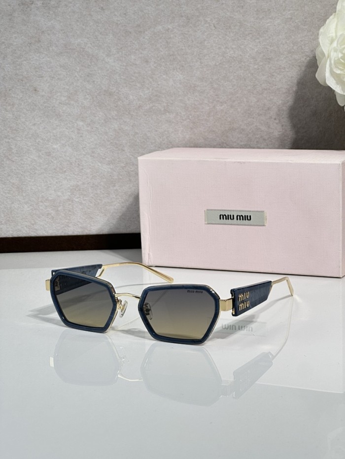 Miu Miu Sunglasses AAAA-2938