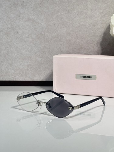 Miu Miu Sunglasses AAAA-2860
