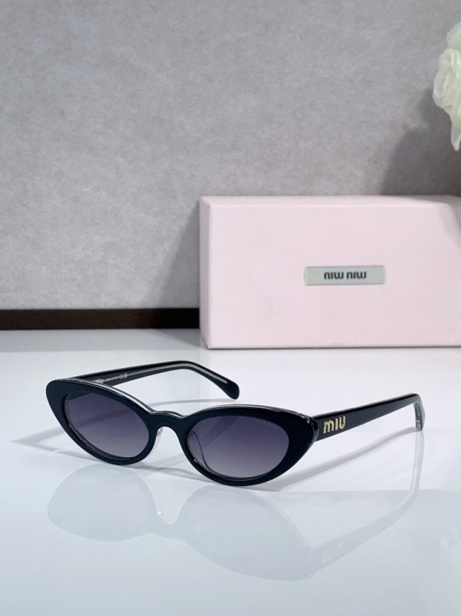 Miu Miu Sunglasses AAAA-2986