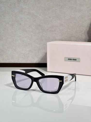 Miu Miu Sunglasses AAAA-2921