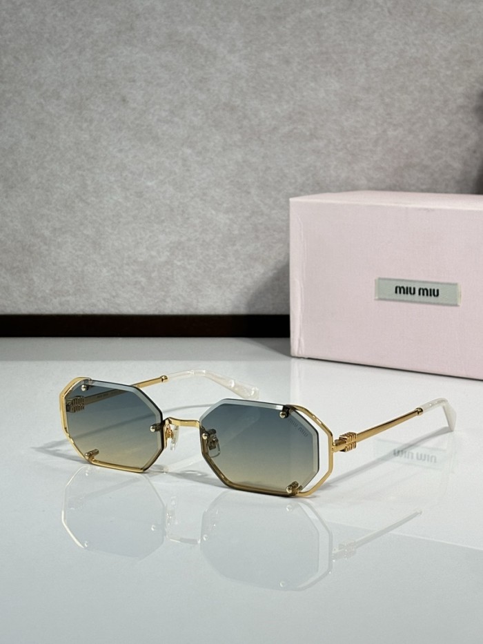 Miu Miu Sunglasses AAAA-2638