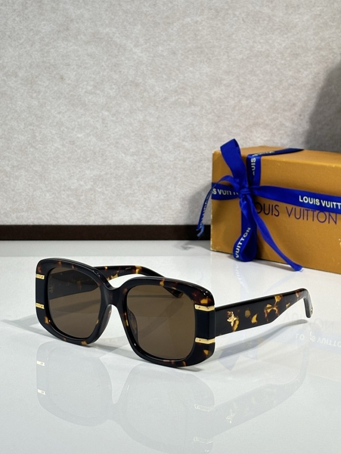LV Sunglasses AAAA-7076
