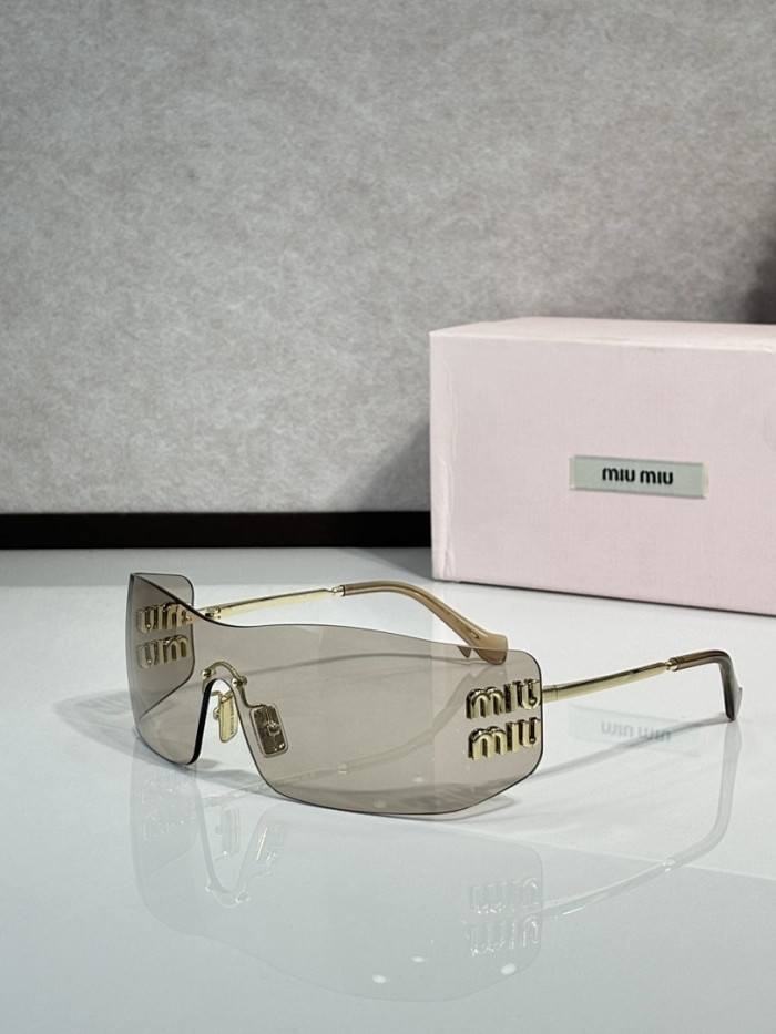 Miu Miu Sunglasses AAAA-2570