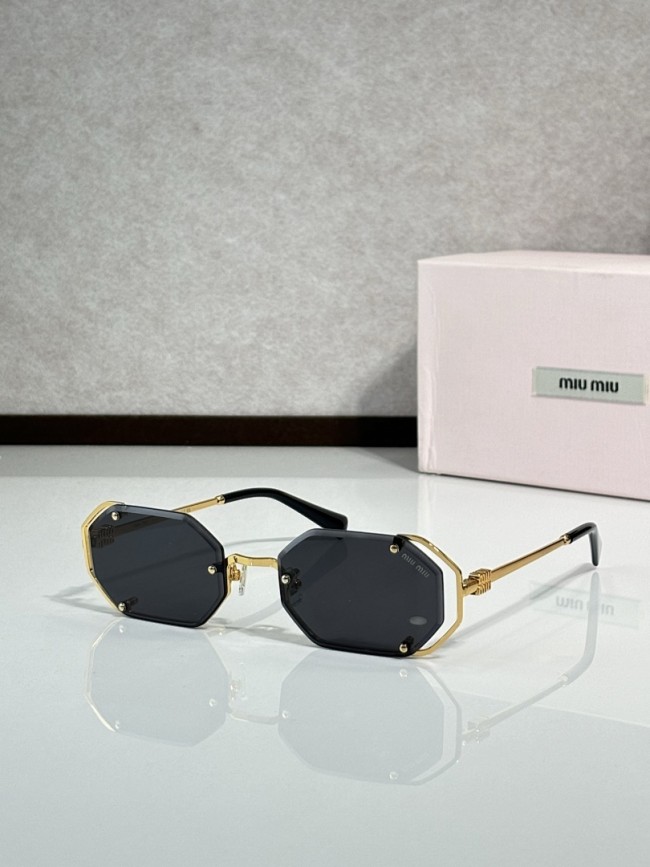 Miu Miu Sunglasses AAAA-2637