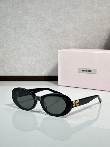 Miu Miu Sunglasses AAAA-2565