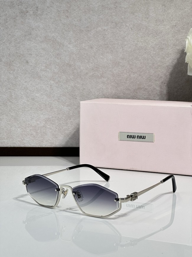 Miu Miu Sunglasses AAAA-2742