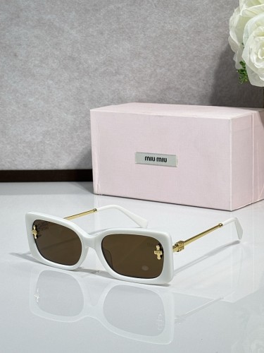 Miu Miu Sunglasses AAAA-2760