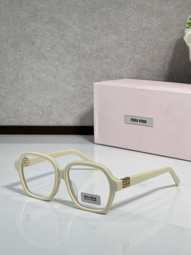 Miu Miu Sunglasses AAAA-3043