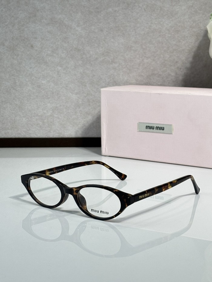 Miu Miu Sunglasses AAAA-2560