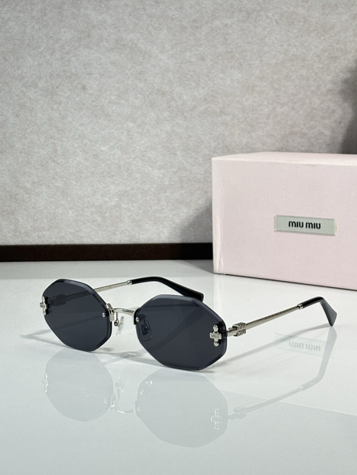 Miu Miu Sunglasses AAAA-2641