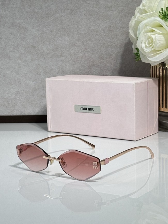 Miu Miu Sunglasses AAAA-2753