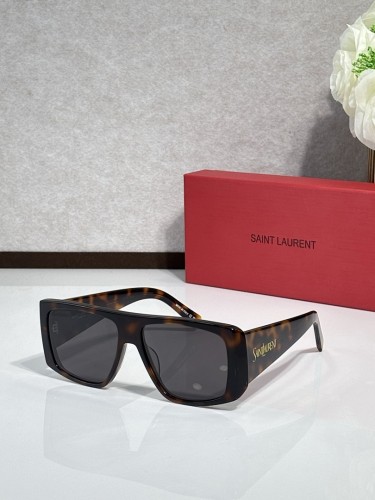 YL  Sunglasses AAAA-1566