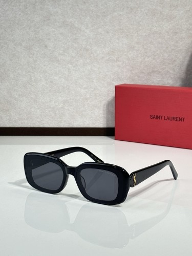 YL  Sunglasses AAAA-1598