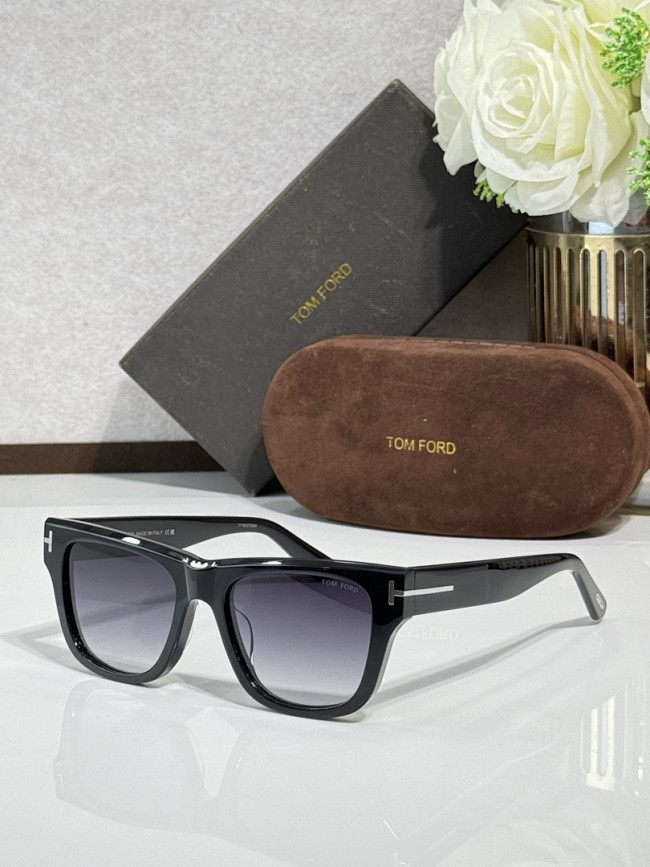 Tom Ford Sunglasses AAAA-7140