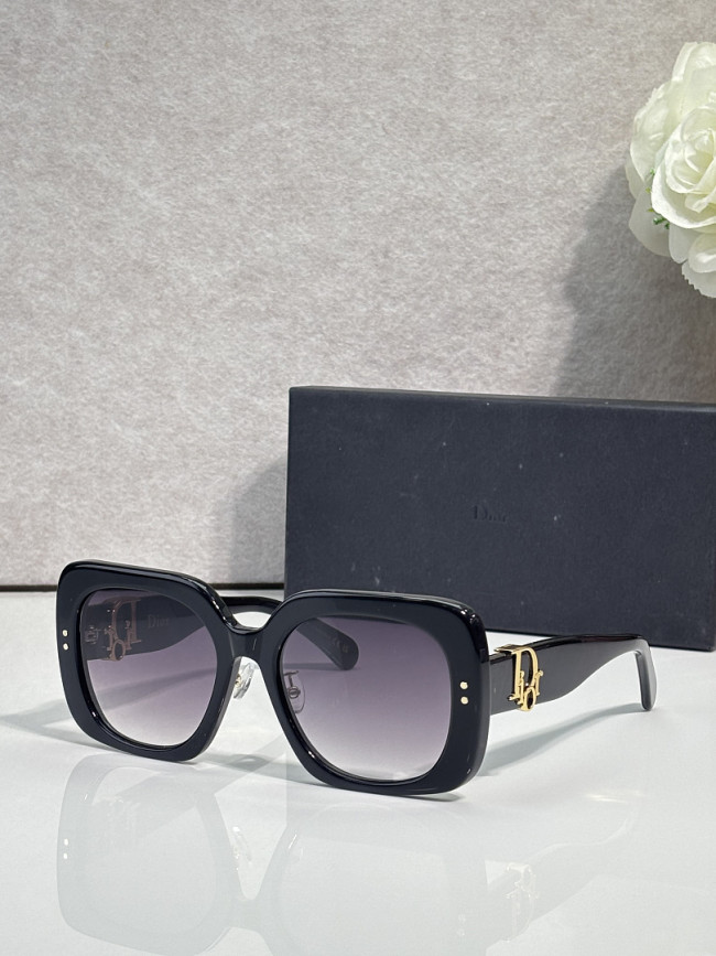 Dior Sunglasses AAAA-4998