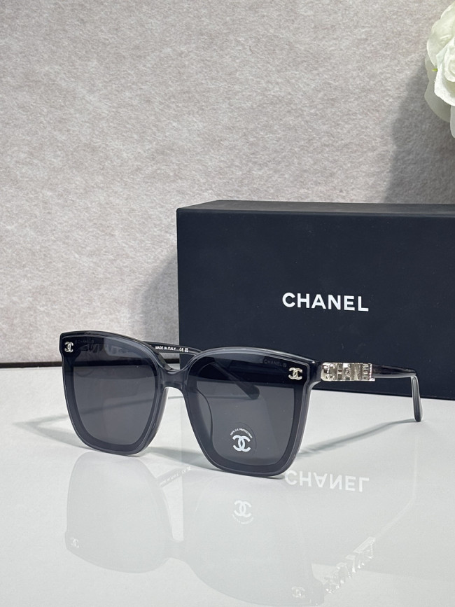 CHNL Sunglasses AAAA-7381
