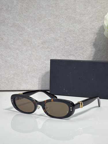 Dior Sunglasses AAAA-4985