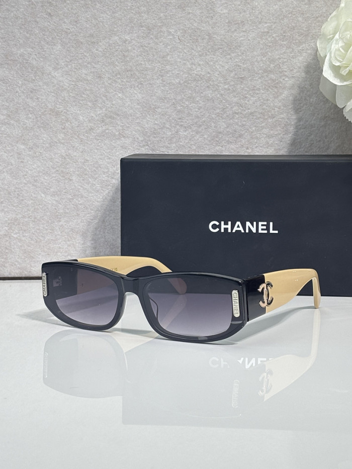 CHNL Sunglasses AAAA-7241