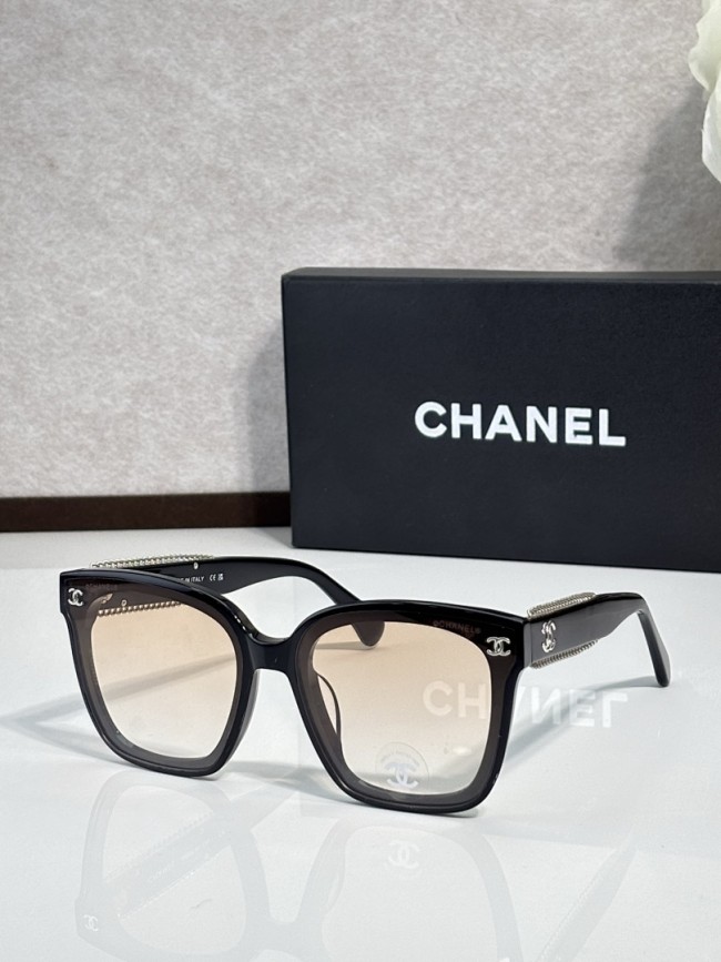 CHNL Sunglasses AAAA-6941