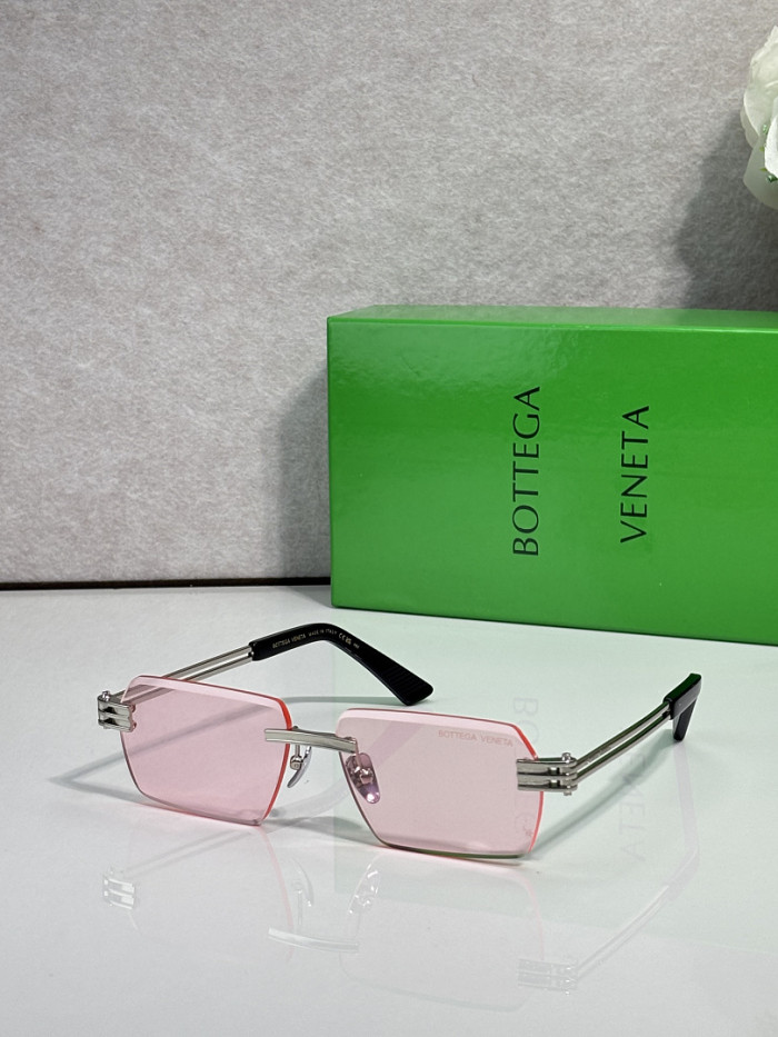 Bottega Veneta Sunglasses AAAA-871