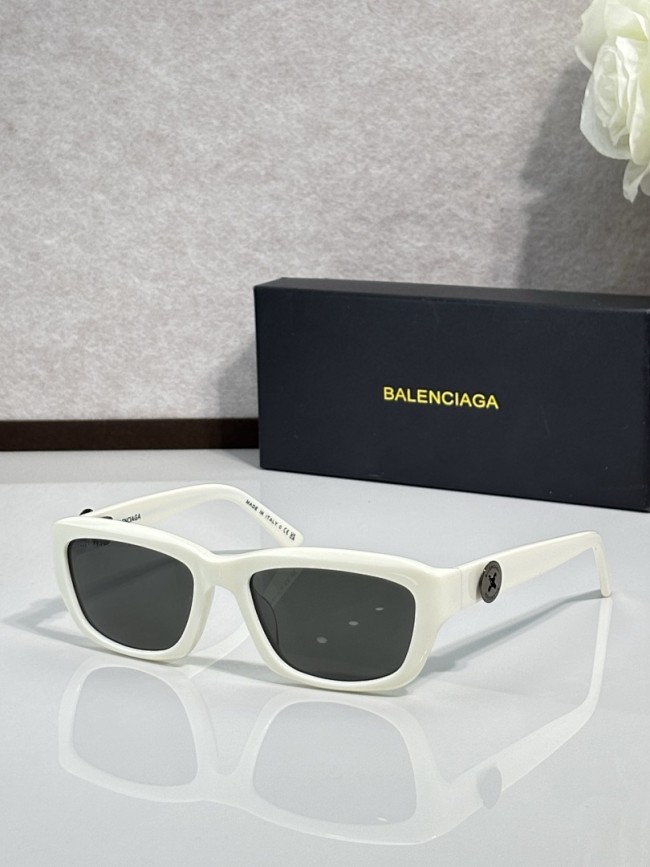 B Sunglasses AAAA-1551