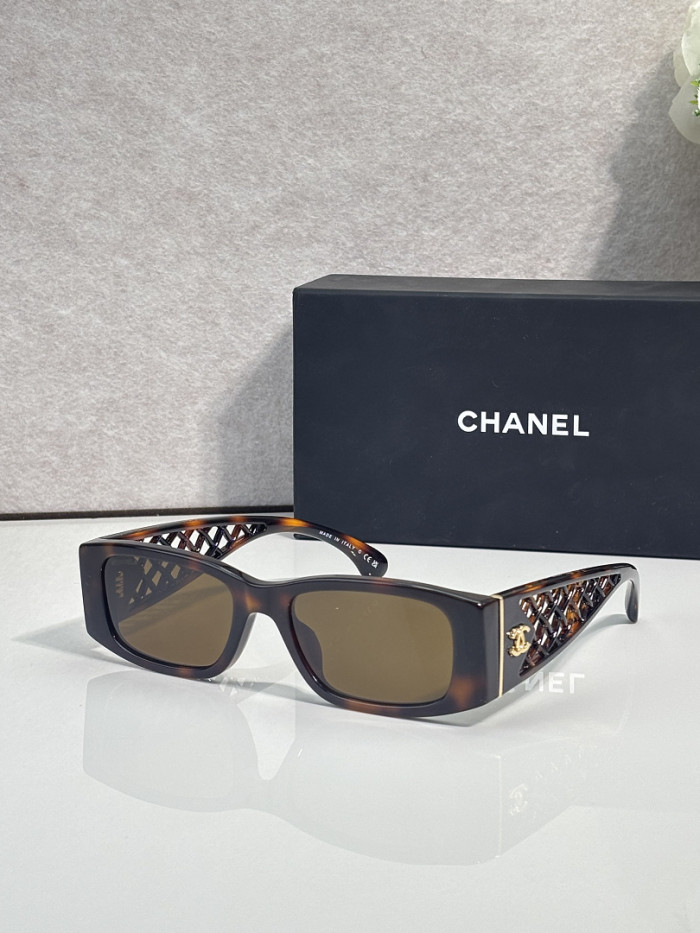 CHNL Sunglasses AAAA-7538