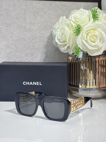 CHNL Sunglasses AAAA-7697